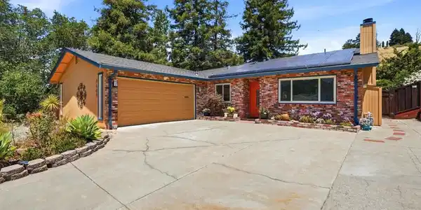2662 Tamalpais Dr