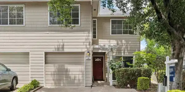 205 Hidden Creek Ct