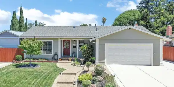 3143 Ponderosa Way