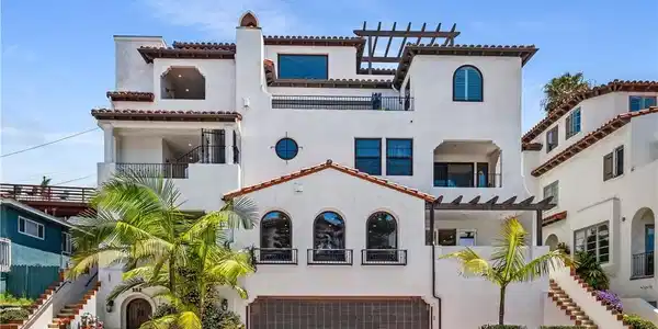 407 Avenida Santa Barbara