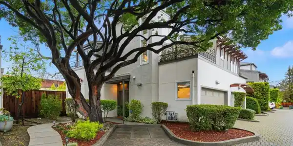 430 Jacobs Court