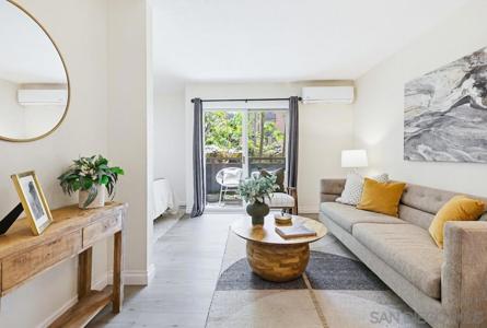 1605 S HOTEL CIRCLE