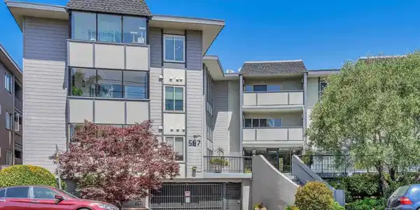 567 Oakland Ave