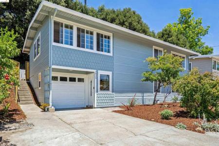 2825 Sheldon Dr