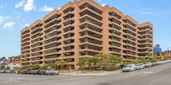 230 W Laurel Street