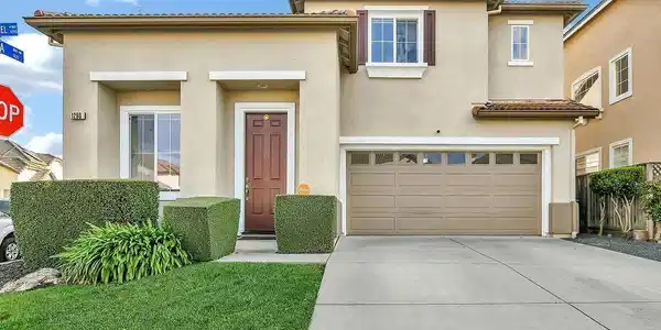 1290 Rachel Way