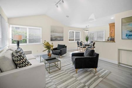 1109 McClellan Avenue