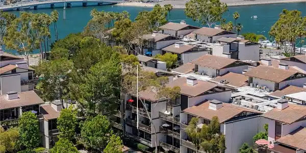 5116 N19 Marina Pacifica N