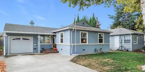 638 Paseo Del Rio