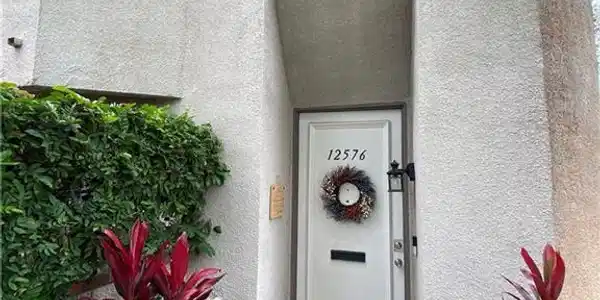 12576 Montecito