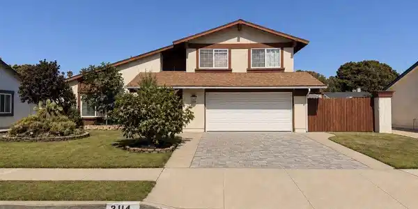 2114 Rhonda Street