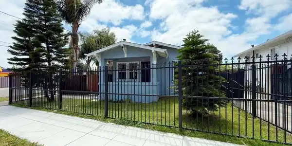 10923 Foothill Boulevard