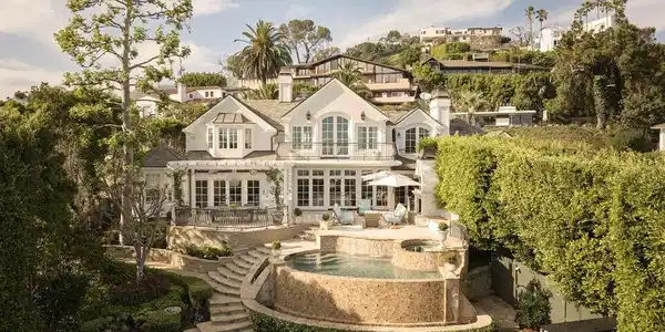 541 Paseo Miramar