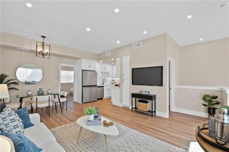 18080 Prairie Avenue