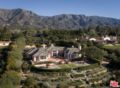 439 Meadowbrook Drive