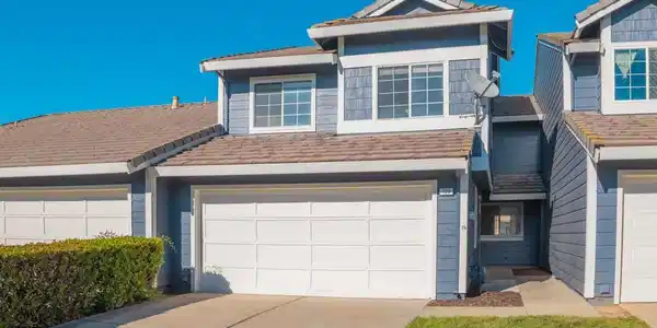 123 Pelican Loop