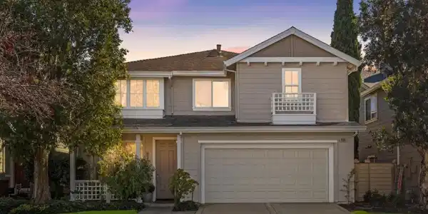 2009 Gossamer Avenue