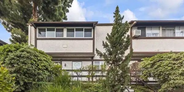 318 S Miraleste Drive