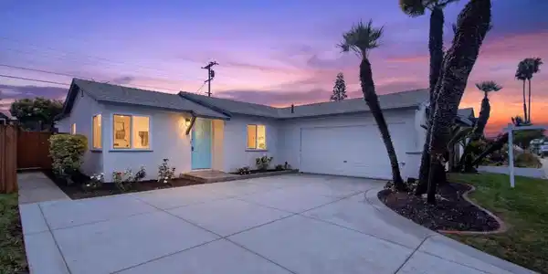 5175 Rebel Road
