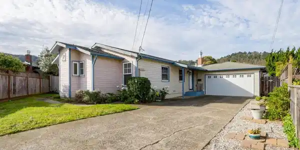 1367 Hermosa Avenue