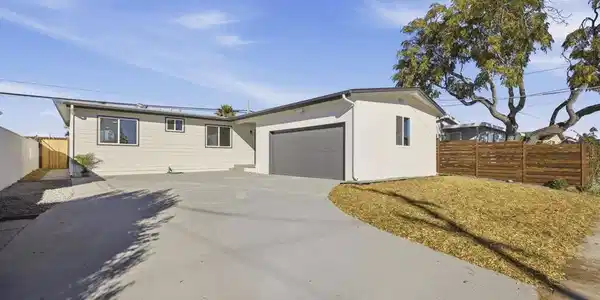 2990 Greyling Dr