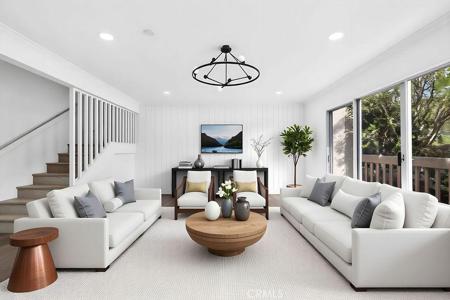 338 S Miraleste