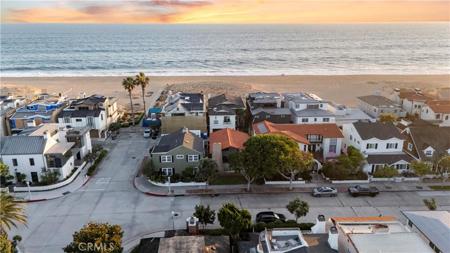 1589 E Ocean Boulevard