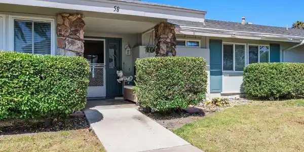 3685 N Vista Campana