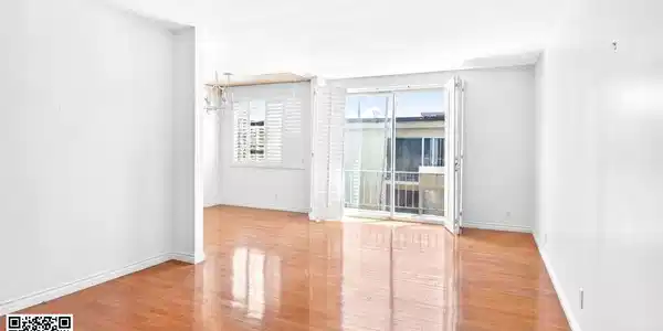 901 10th Street