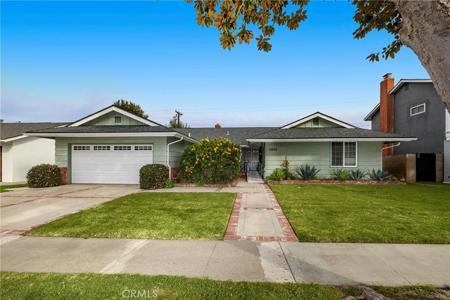 18828 Santa Mariana St