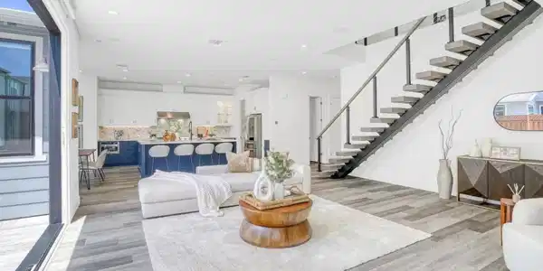 721 Valonia Oak Terrace