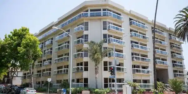 801 Ocean Avenue
