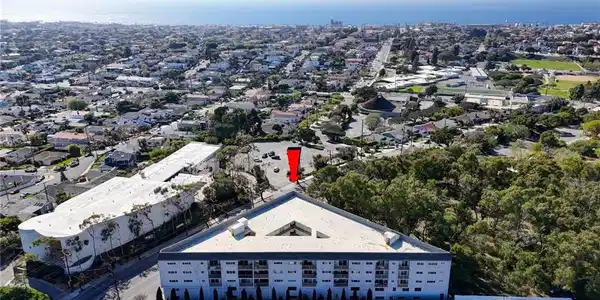 1108 Camino Real