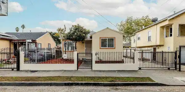 1230 79Th Ave