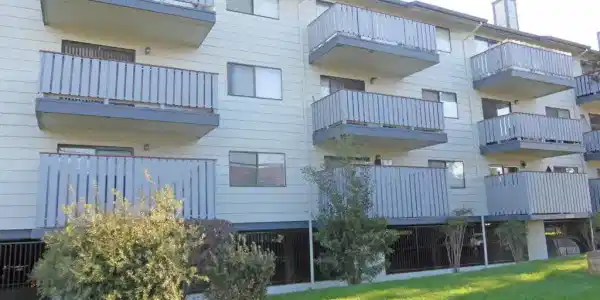 325 Valle Vista Ave