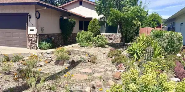 3115 Marvelle Ln
