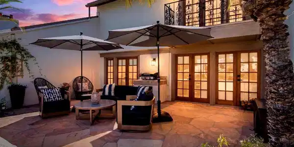 137 Via Coronado