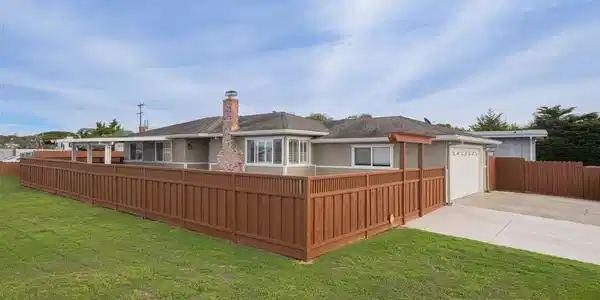8507 Laguna Place