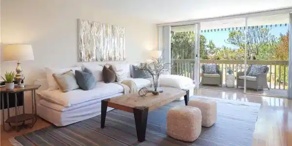 6526 Ocean Crest