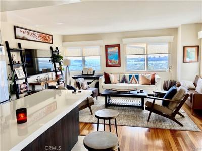 525 E Seaside Way