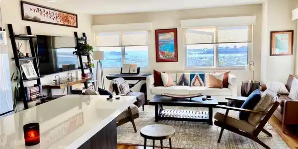 525 E Seaside Way