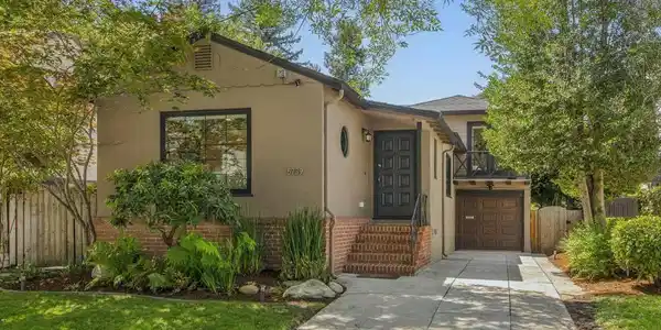 5739 Presley Way
