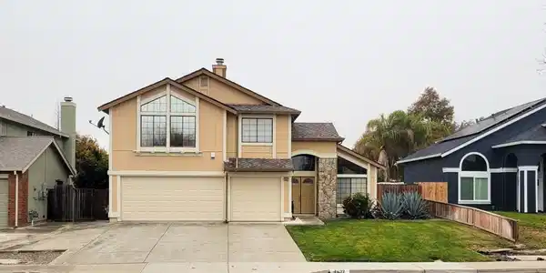 4632 Country Hills Dr