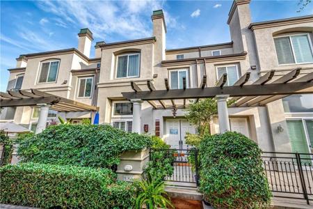 6251 Surfpoint Cir