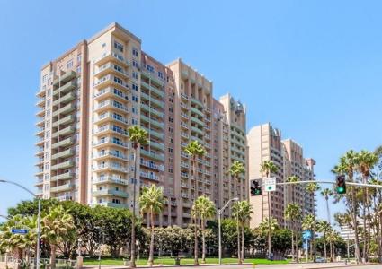 388 E Ocean Boulevard