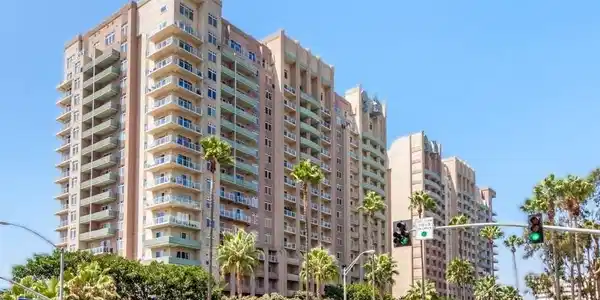 388 E Ocean Boulevard