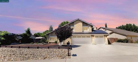 2844 Bluebell Cir
