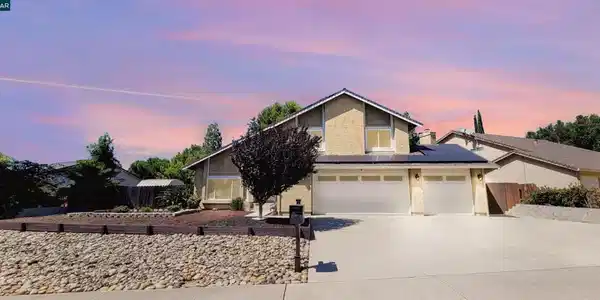 2844 Bluebell Cir