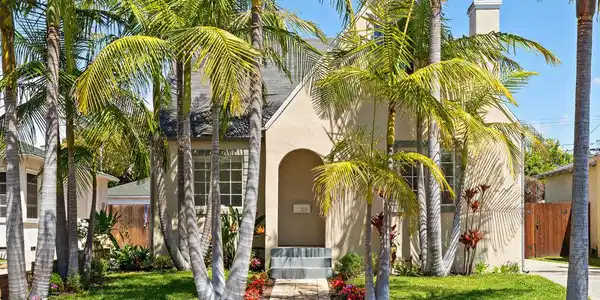 4226 Lyceum Avenue