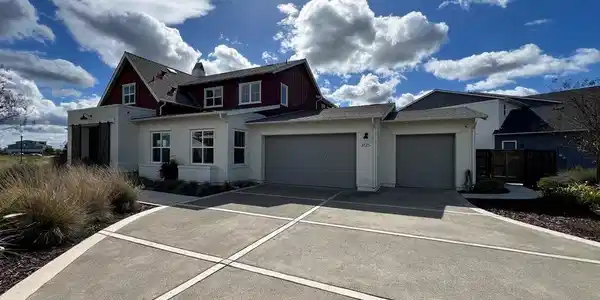 3125 Delta Coves Dr